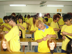 ��������ѧУ