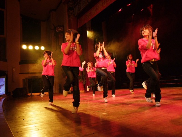 ���ջ���